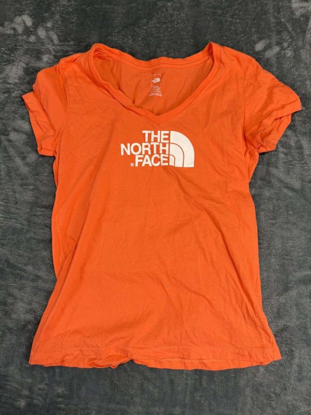 The North Face Womens Orange V-Neck T-Shirt M
